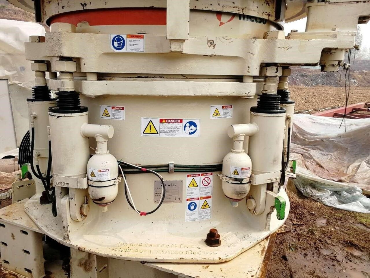 Metso HP300 Cone Crusher - Konik kırıcı: fotoğraf 2 Metso HP300 Cone Crusher - Konik kırıcı: fotoğraf 2