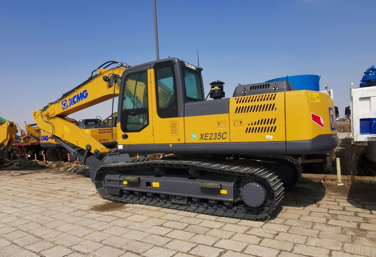 XCMG XE235C - Paletli ekskavatör: fotoğraf 1 XCMG XE235C - Paletli ekskavatör: fotoğraf 1