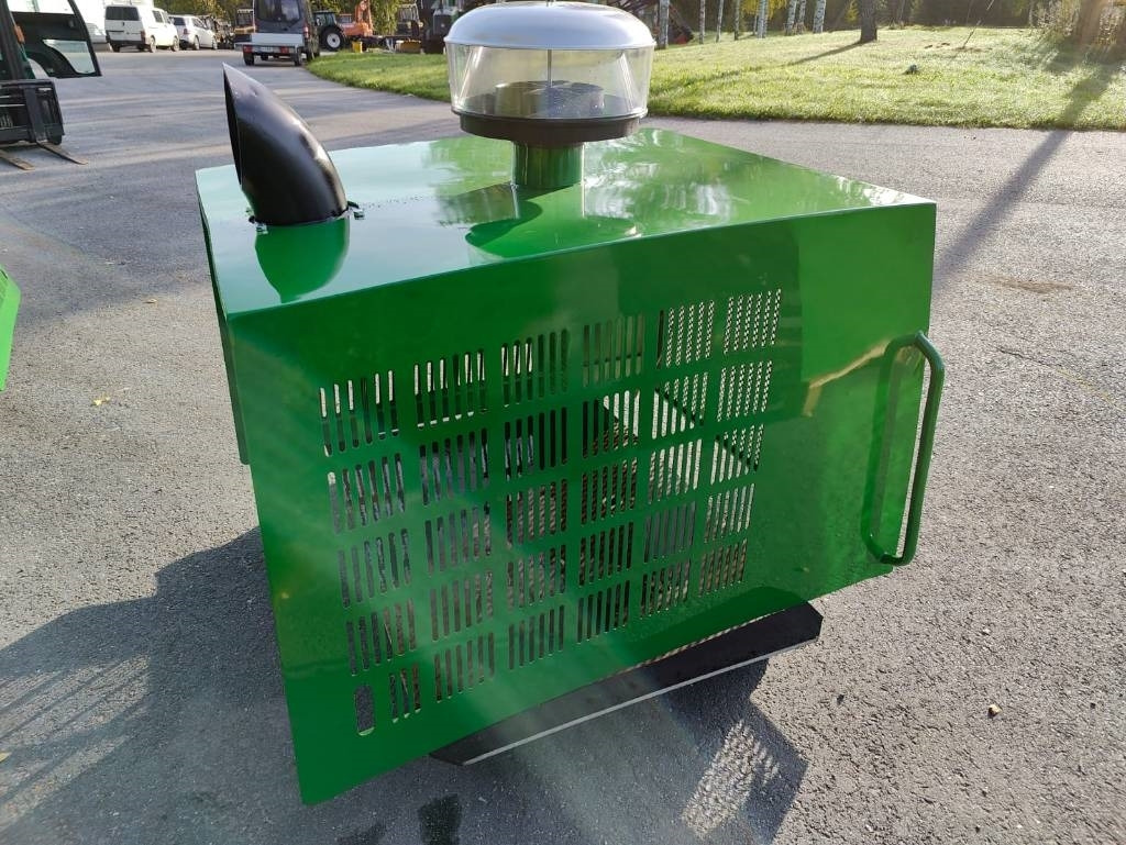 John Deere Hoods For D-serie machines - Kaporta - Tarım araçları: fotoğraf 5 John Deere Hoods For D-serie machines - Kaporta - Tarım araçları: fotoğraf 5