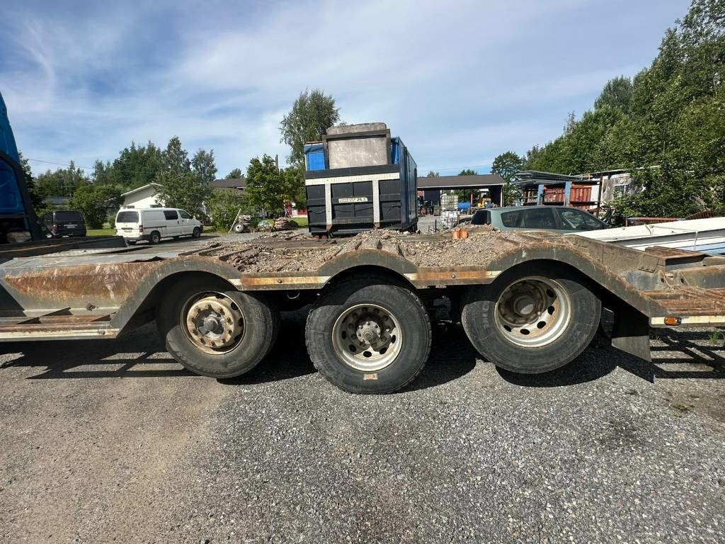 Sisu E11 - Tomruk kamyonu: fotoğraf 5 Sisu E11 - Tomruk kamyonu: fotoğraf 5