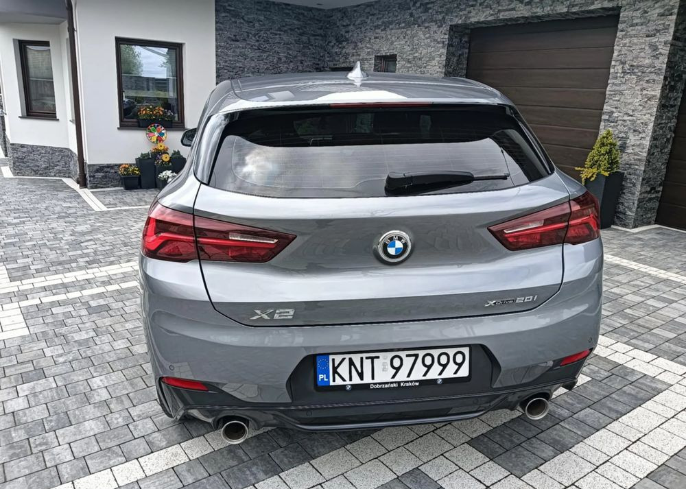 BMW X2 xDrive20i - Binek araba: fotoğraf 2 BMW X2 xDrive20i - Binek araba: fotoğraf 2