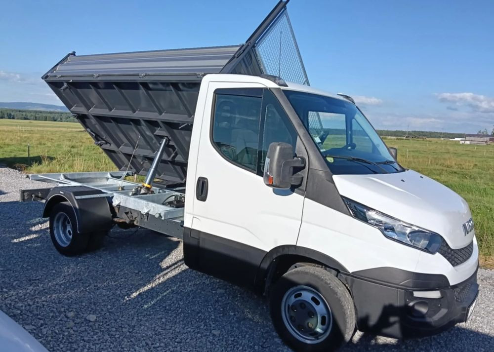 Iveco 35C13, 35C12, 35C14, 35C15 - Damperli kamyonet: fotoğraf 2 Iveco 35C13, 35C12, 35C14, 35C15 - Damperli kamyonet: fotoğraf 2