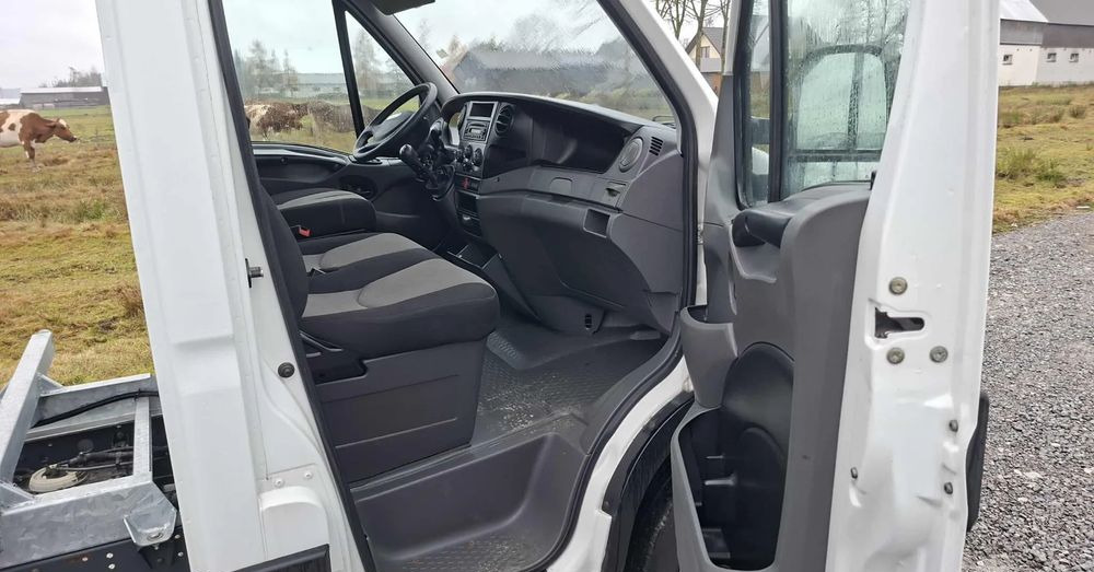 Iveco 35C13, 35C12, 35C14, 35C15 - Damperli kamyonet: fotoğraf 2 Iveco 35C13, 35C12, 35C14, 35C15 - Damperli kamyonet: fotoğraf 2