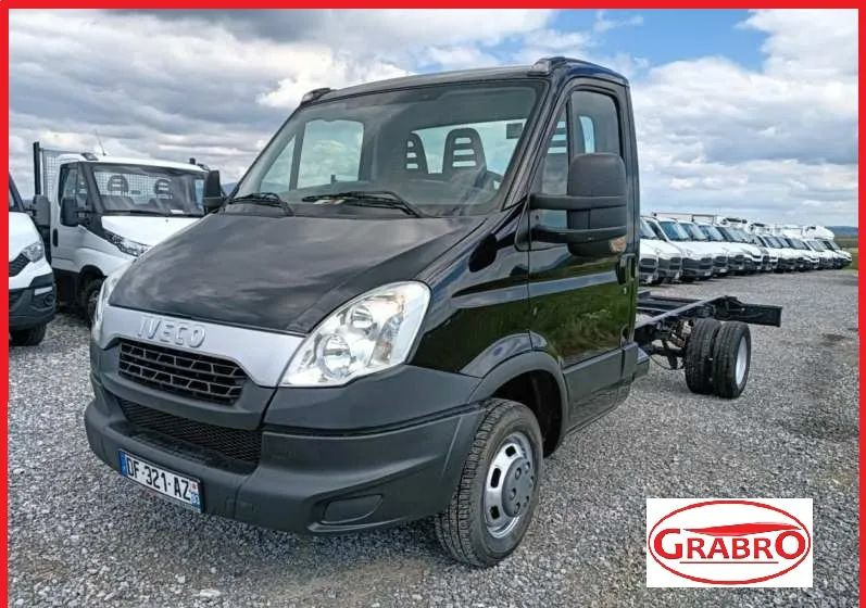 Iveco 35C13, 35C12, 35C14, 35C15 - Şasi kamyon: fotoğraf 1 Iveco 35C13, 35C12, 35C14, 35C15 - Şasi kamyon: fotoğraf 1