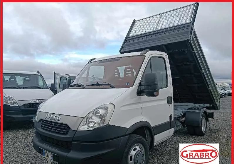 Iveco 35C13, 35C12 - Damperli kamyonet: fotoğraf 1 Iveco 35C13, 35C12 - Damperli kamyonet: fotoğraf 1