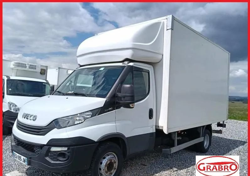 Kapalı kasa kamyonet Iveco 35C18, 35C15, 35C13, 35C14, 70C18, 50C18: fotoğraf 1