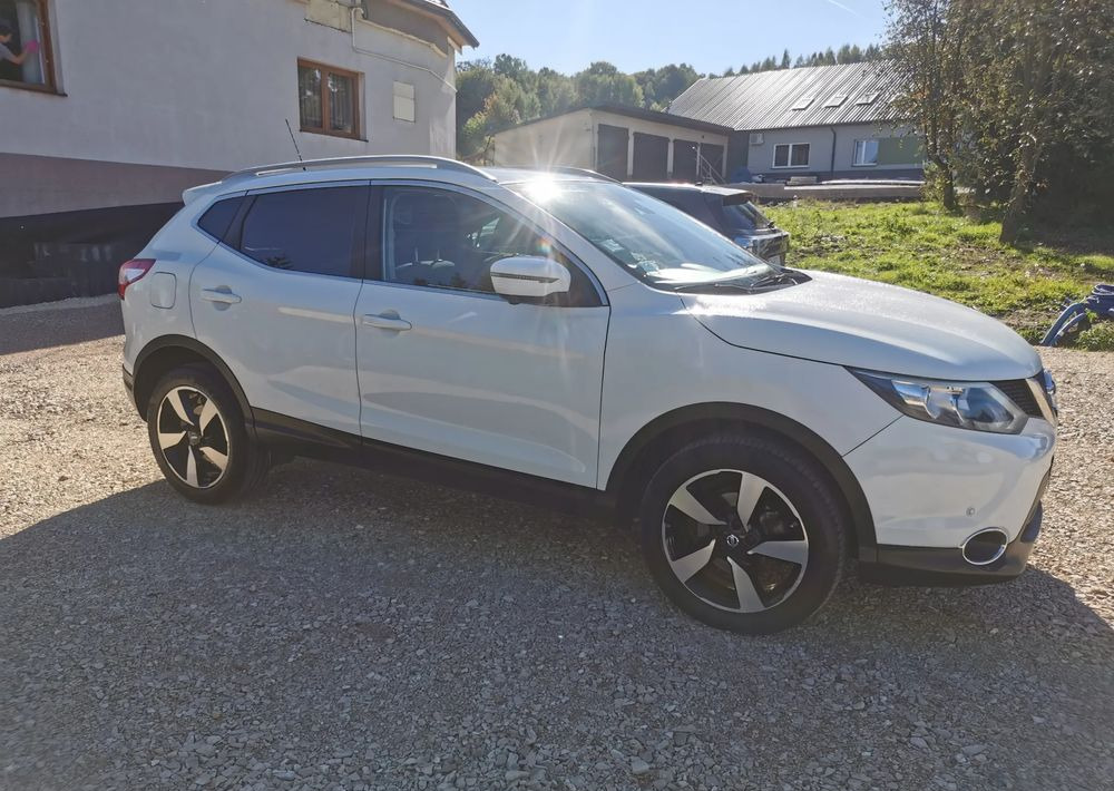 Nissan Qashqai 1.2 DIG-T N-Connecta EU6 - SUV: fotoğraf 3 Nissan Qashqai 1.2 DIG-T N-Connecta EU6 - SUV: fotoğraf 3