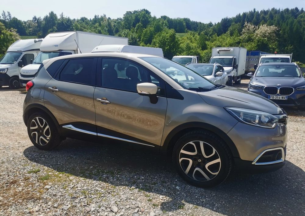 Renault Captur 0.9 Energy TCe Intens - SUV: fotoğraf 2 Renault Captur 0.9 Energy TCe Intens - SUV: fotoğraf 2