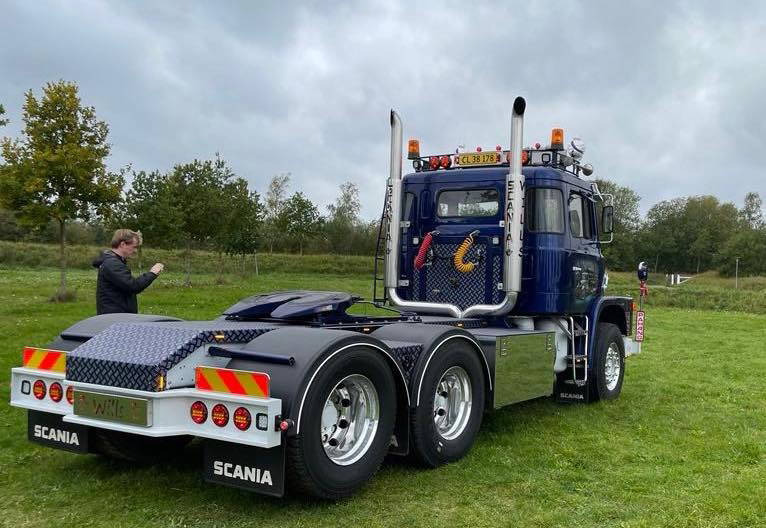 Scania T141 V8 Showtruck - Çekici: fotoğraf 5 Scania T141 V8 Showtruck - Çekici: fotoğraf 5