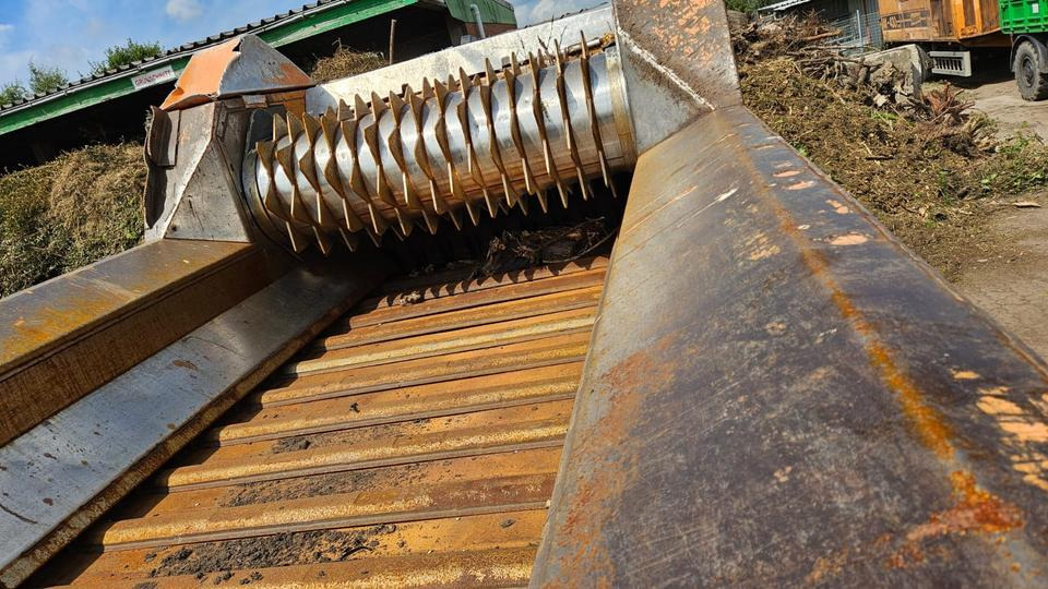 Doppstadt Ak 510 Bj 2014 mit nur 5.250 BH - Endüstriyel parçalayıcı: fotoğraf 2 Doppstadt Ak 510 Bj 2014 mit nur 5.250 BH - Endüstriyel parçalayıcı: fotoğraf 2