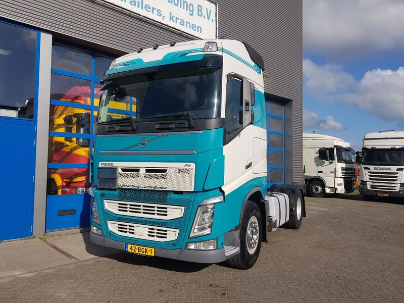 Volvo FH 420 ADR klasse EX/II, EX/III, FL en AT Double tank PTO - Çekici: fotoğraf 2 Volvo FH 420 ADR klasse EX/II, EX/III, FL en AT Double tank PTO - Çekici: fotoğraf 2