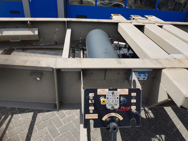 Fliegl SDS 380 MULTI BPW Disc Lift axle finansal kiralama Fliegl SDS 380 MULTI BPW Disc Lift axle: fotoğraf 9