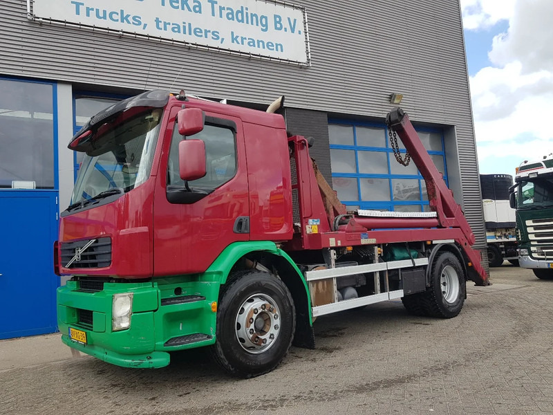 Volvo FE 240 Portaalarm Hyvalift Euro 5 - Hidrolift kamyon: fotoğraf 1 Volvo FE 240 Portaalarm Hyvalift Euro 5 - Hidrolift kamyon: fotoğraf 1