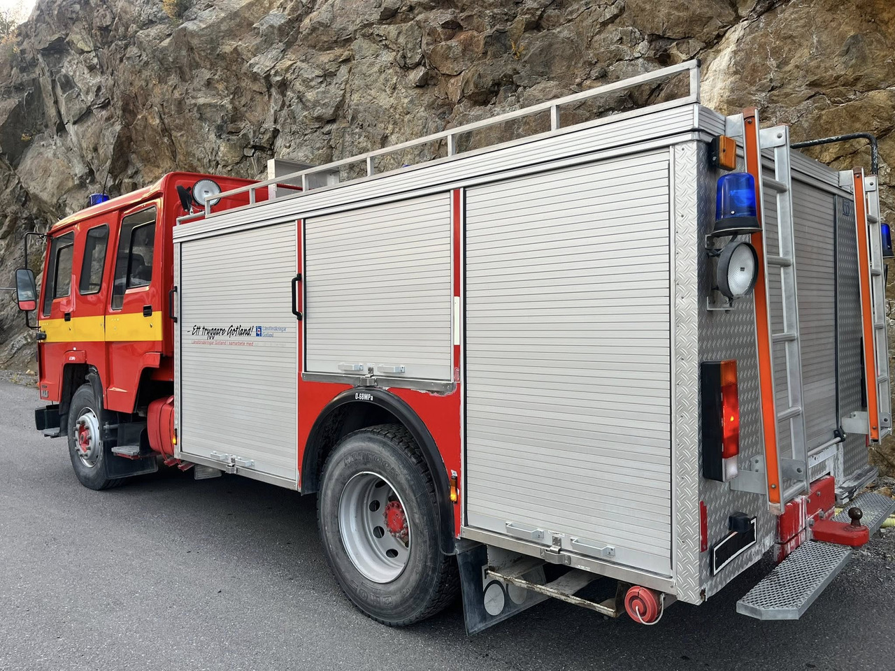 VOLVO FL 10 4x2 - İtfaiye aracı: fotoğraf 3 VOLVO FL 10 4x2 - İtfaiye aracı: fotoğraf 3
