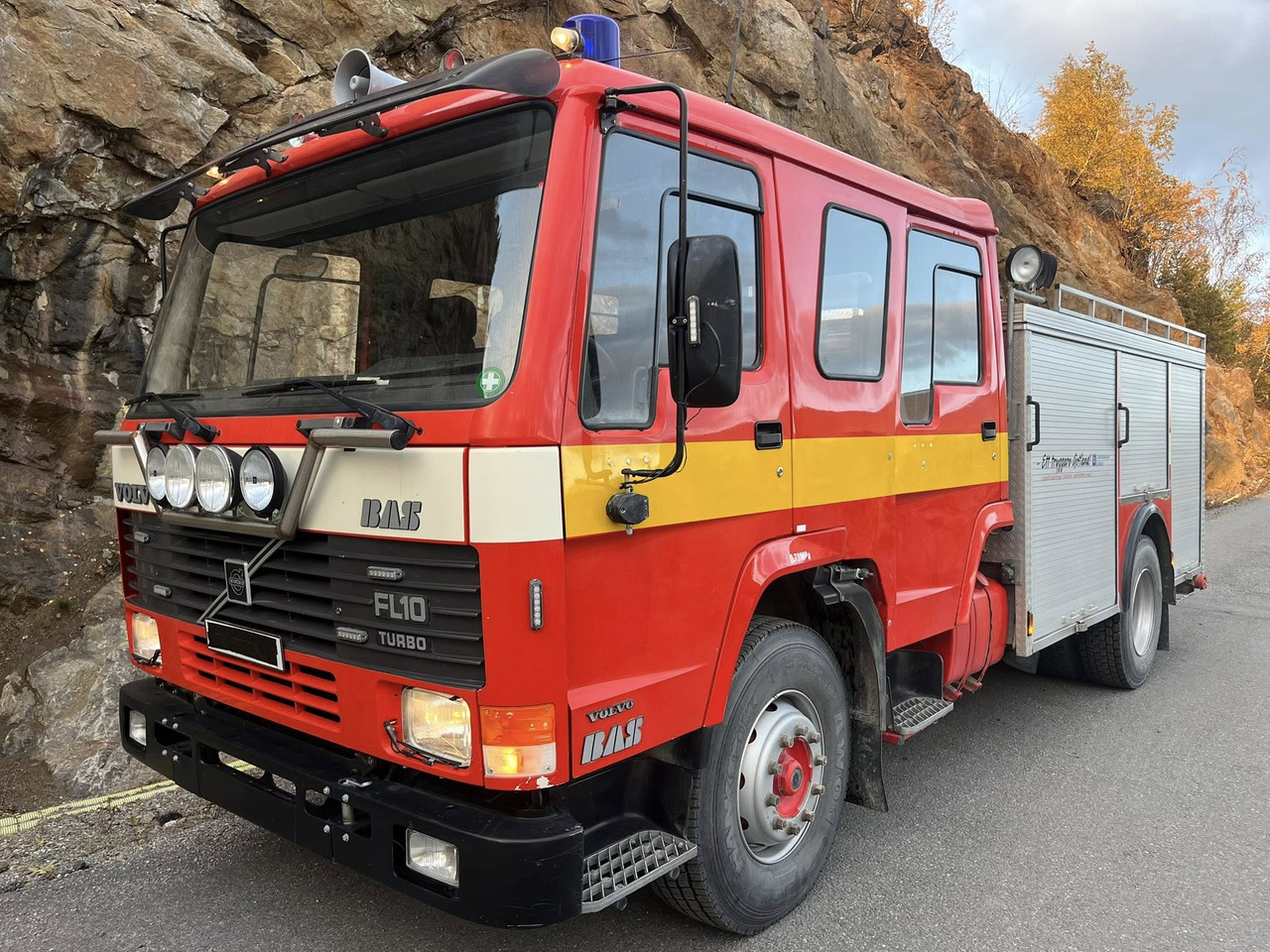 VOLVO FL10 4x2 - fire engine / fire truck / brandbil - İtfaiye aracı: fotoğraf 1 VOLVO FL10 4x2 - fire engine / fire truck / brandbil - İtfaiye aracı: fotoğraf 1