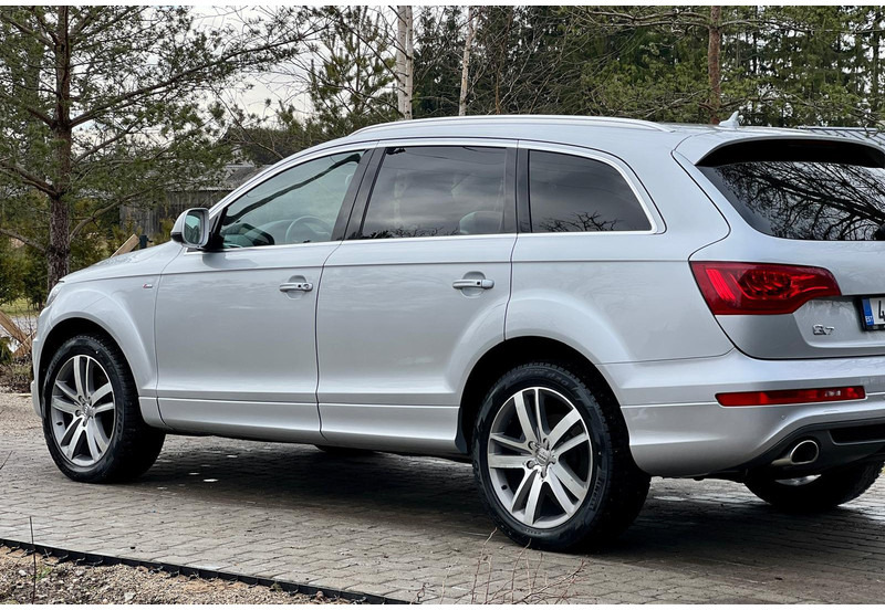 Audi Q7 - Binek araba: fotoğraf 3 Audi Q7 - Binek araba: fotoğraf 3