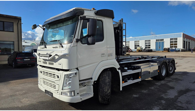 Volvo FM460 6X2*4 - Kancalı yükleyici kamyon: fotoğraf 1 Volvo FM460 6X2*4 - Kancalı yükleyici kamyon: fotoğraf 1