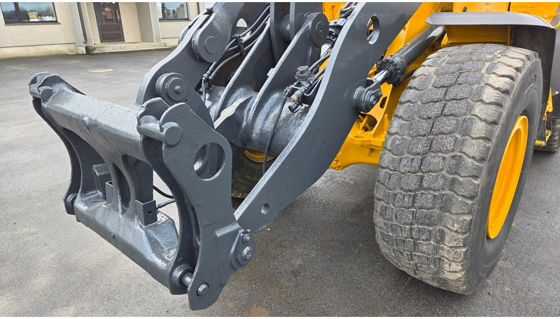 Volvo L60E 4X4 - Tekerlekli yükleyici: fotoğraf 5 Volvo L60E 4X4 - Tekerlekli yükleyici: fotoğraf 5