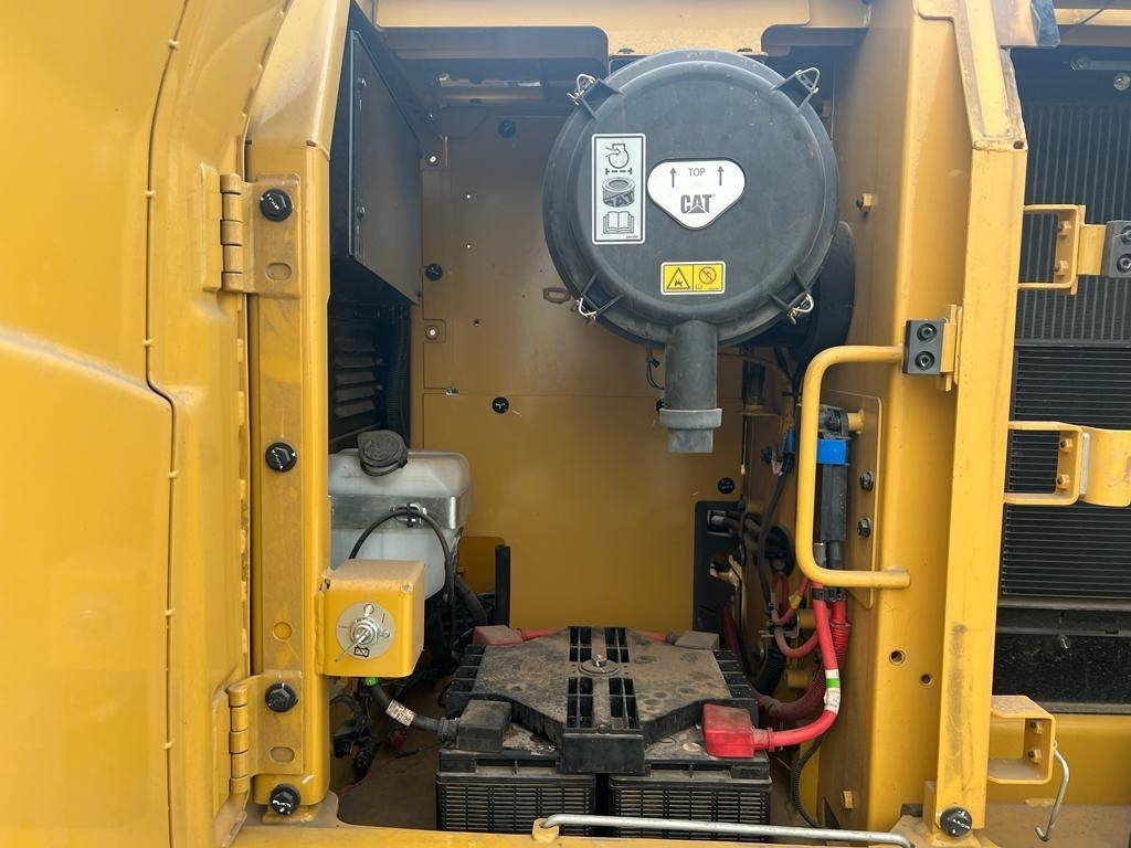 Yeni Paletli ekskavatör CAT 320 D3 GC: fotoğraf 15