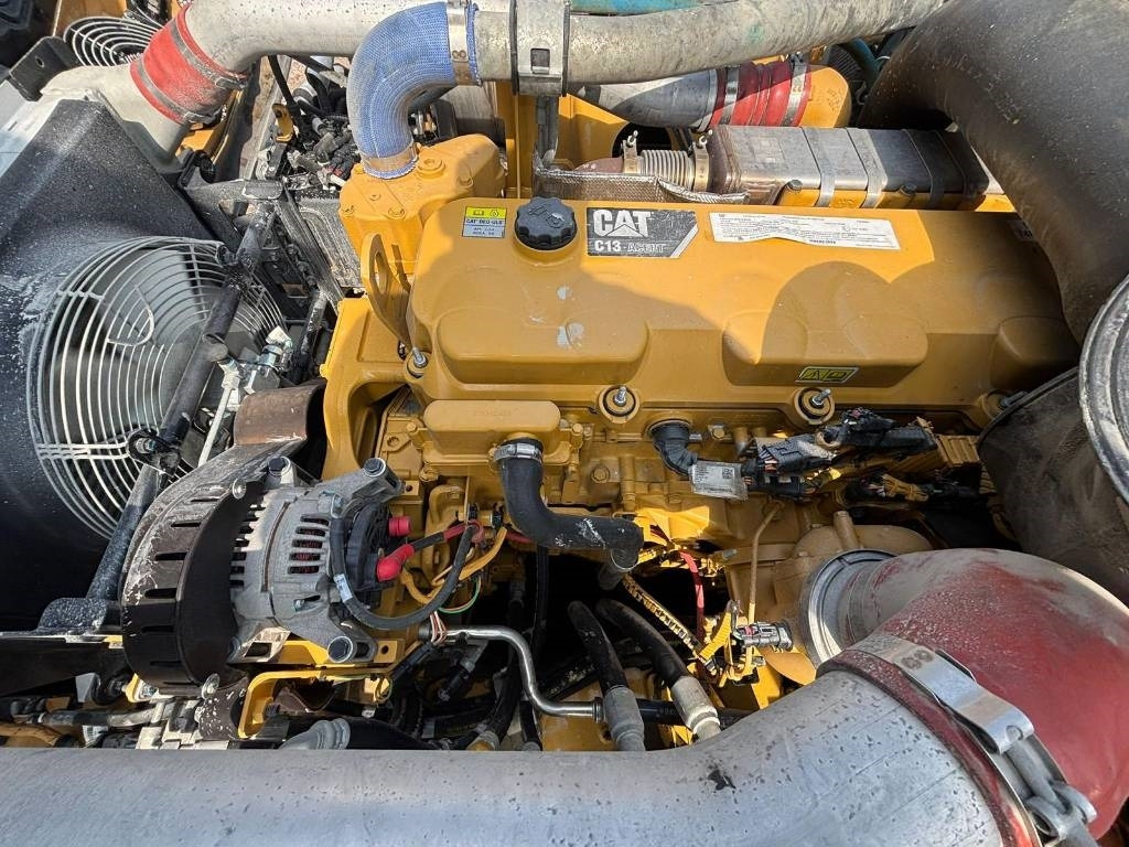Belden kırma kaya kamyonu CAT 730 C2 (Tailgate): fotoğraf 14