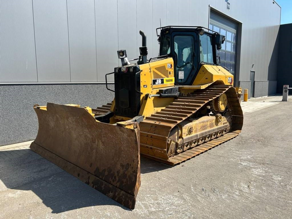 CAT D 5 LGP (new undercarriage + ripper) - Buldozer: fotoğraf 1 CAT D 5 LGP (new undercarriage + ripper) - Buldozer: fotoğraf 1