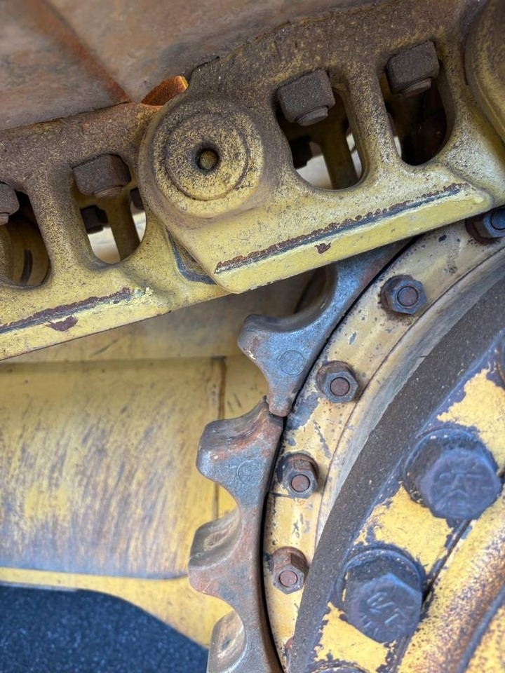 CAT D 6 T LGP (CE / New UC) - Buldozer: fotoğraf 5 CAT D 6 T LGP (CE / New UC) - Buldozer: fotoğraf 5