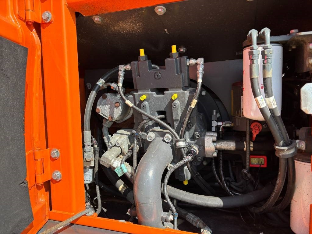 Doosan DX 140 W-5 (R5 Rototilt)  finansal kiralama Doosan DX 140 W-5 (R5 Rototilt): fotoğraf 16