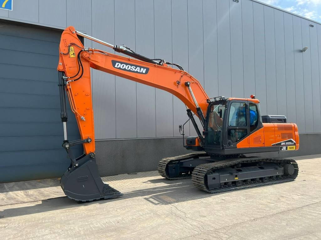 Doosan DX 225 LC-7M - Paletli ekskavatör: fotoğraf 2 Doosan DX 225 LC-7M - Paletli ekskavatör: fotoğraf 2