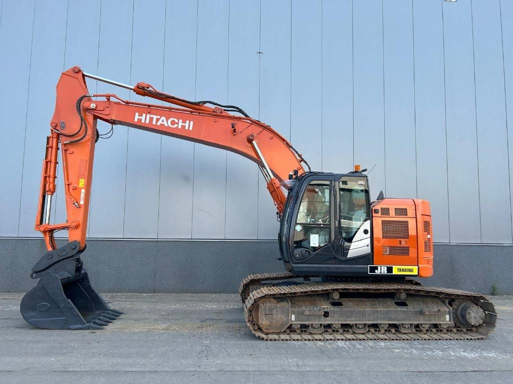 Hitachi ZX 225 US LC-6 - Paletli ekskavatör: fotoğraf 1 Hitachi ZX 225 US LC-6 - Paletli ekskavatör: fotoğraf 1