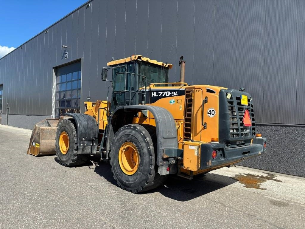 Hyundai HL 770-9 A - Tekerlekli yükleyici: fotoğraf 3 Hyundai HL 770-9 A - Tekerlekli yükleyici: fotoğraf 3