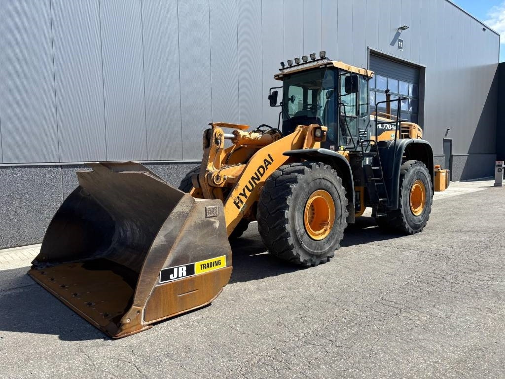 Hyundai HL 770-9 A - Tekerlekli yükleyici: fotoğraf 2 Hyundai HL 770-9 A - Tekerlekli yükleyici: fotoğraf 2