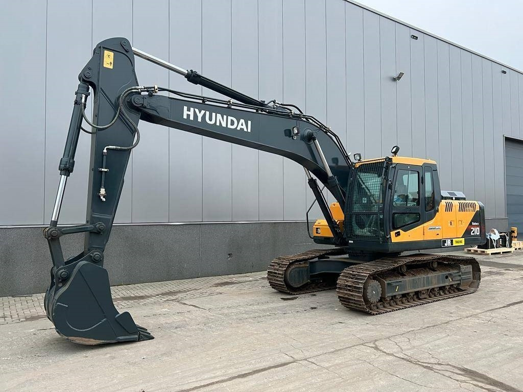 Hyundai R 210 - Paletli ekskavatör: fotoğraf 2 Hyundai R 210 - Paletli ekskavatör: fotoğraf 2