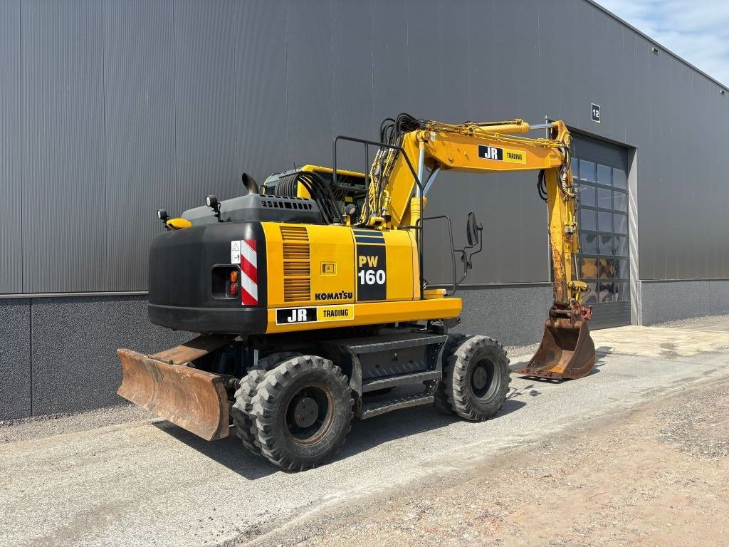Komatsu PW 160 - Tekerlekli ekskavatör: fotoğraf 5 Komatsu PW 160 - Tekerlekli ekskavatör: fotoğraf 5