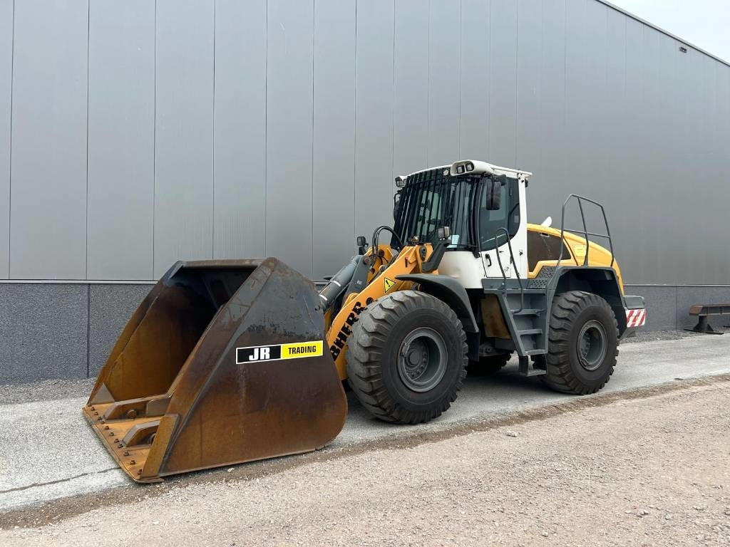Liebherr L 550 (Comes with High-tip - Mit Hochkipper) - Tekerlekli yükleyici: fotoğraf 2 Liebherr L 550 (Comes with High-tip - Mit Hochkipper) - Tekerlekli yükleyici: fotoğraf 2
