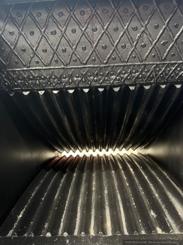 MB Crusher Brecherlöffel BF60.1 S4 komplett überholt - Diğer araçlar: fotoğraf 5 MB Crusher Brecherlöffel BF60.1 S4 komplett überholt - Diğer araçlar: fotoğraf 5