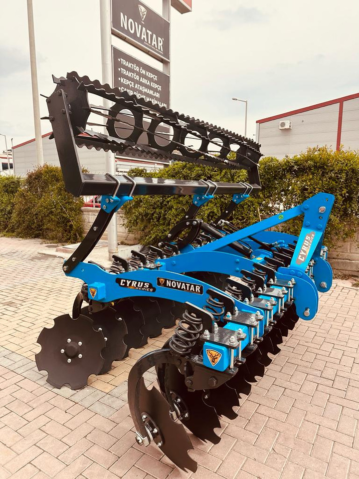 Novatar Spring Disc Harrow Lemken Model - Disk tırmığı: fotoğraf 1 Novatar Spring Disc Harrow Lemken Model - Disk tırmığı: fotoğraf 1
