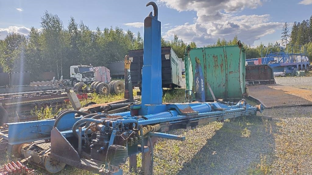 VAK Koukkulaite 22tn 6,6m - Kancalı yükleyici/ Hidrolift: fotoğraf 2 VAK Koukkulaite 22tn 6,6m - Kancalı yükleyici/ Hidrolift: fotoğraf 2