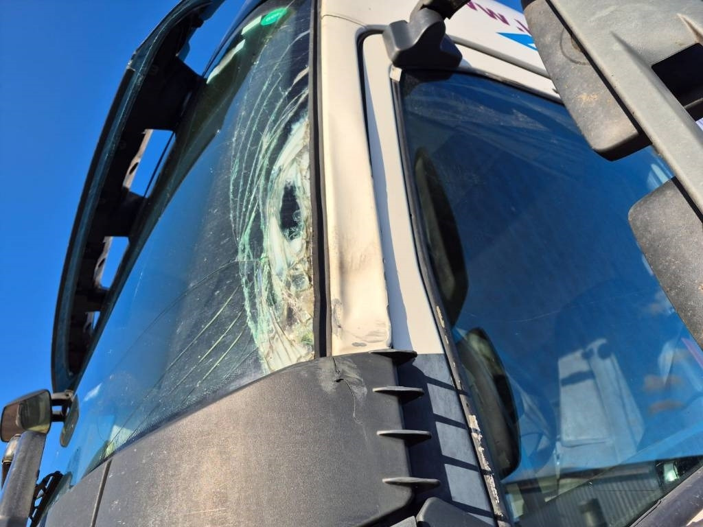 Volvo FH500 8x2 alusta - Şasi kamyon: fotoğraf 5 Volvo FH500 8x2 alusta - Şasi kamyon: fotoğraf 5