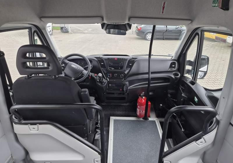 Iveco A60C15 DAILY/SPROWADZONE/EURO 6/92 000 KM - Minibüs, Minivan: fotoğraf 4 Iveco A60C15 DAILY/SPROWADZONE/EURO 6/92 000 KM - Minibüs, Minivan: fotoğraf 4