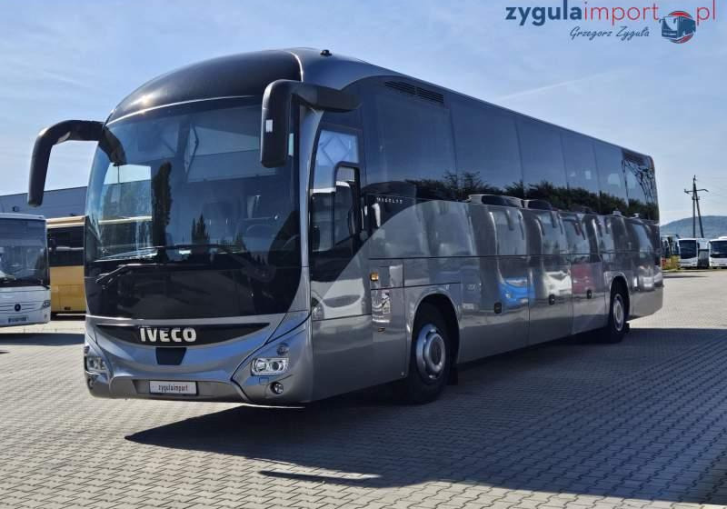 Iveco MAGELYS HD / SPROWADZONY/ MANUAL/ EURO 6 - Turistik otobüs: fotoğraf 1 Iveco MAGELYS HD / SPROWADZONY/ MANUAL/ EURO 6 - Turistik otobüs: fotoğraf 1