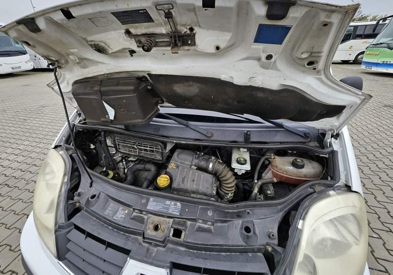 Renault TRAFIC 2.0 DCI 90 COMBI L2H1 / SPROWADZONY - Minibüs, Minivan: fotoğraf 3 Renault TRAFIC 2.0 DCI 90 COMBI L2H1 / SPROWADZONY - Minibüs, Minivan: fotoğraf 3