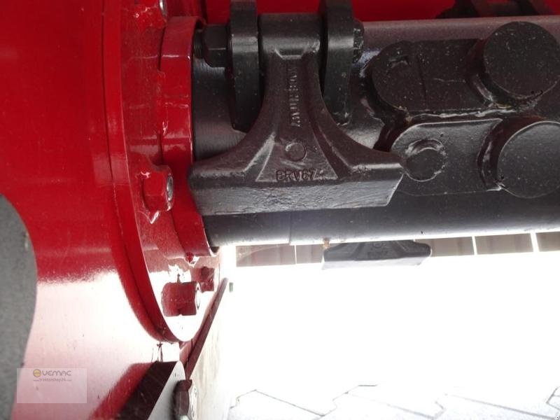 Yeni Sap parçalama makinası FPM Mulcher FPM UM300PRO+ Front-Heck Schlegelmulcher 300cm Hammerschlegel NEU: fotoğraf 17 Yeni Sap parçalama makinası FPM Mulcher FPM UM300PRO+ Front-Heck Schlegelmulcher 300cm Hammerschlegel NEU: fotoğraf 17