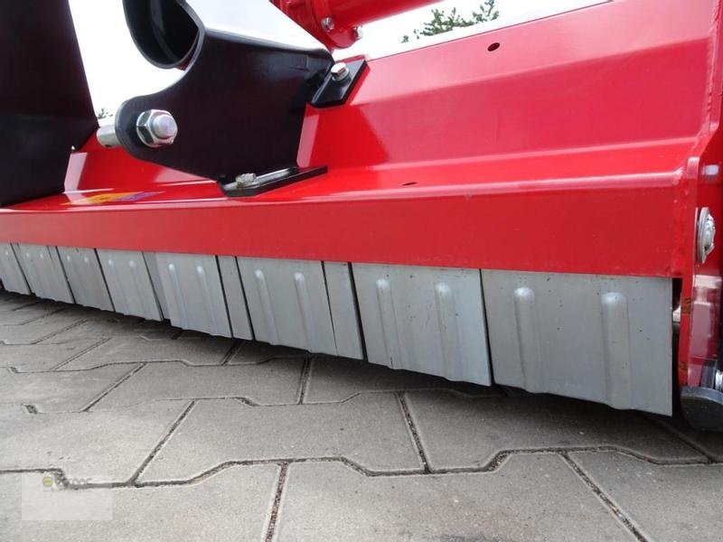 Yeni Sap parçalama makinası FPM Mulcher LM130 130cm Schlegelmulcher Mähwerk Hammerschlegel NEU Traktor: fotoğraf 11 Yeni Sap parçalama makinası FPM Mulcher LM130 130cm Schlegelmulcher Mähwerk Hammerschlegel NEU Traktor: fotoğraf 11