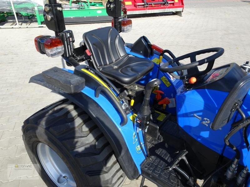 Solis Solis 26 26PS NEU Traktor Schlepper Frontlader Industrie NEU - Küçük traktör: fotoğraf 5 Solis Solis 26 26PS NEU Traktor Schlepper Frontlader Industrie NEU - Küçük traktör: fotoğraf 5