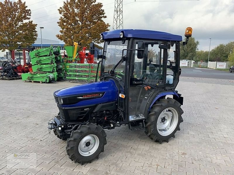 Vemac Farmtrac 26 Kabine Traktor Schlepper Allrad Mitsubishi Motor NEU - Traktör: fotoğraf 1 Vemac Farmtrac 26 Kabine Traktor Schlepper Allrad Mitsubishi Motor NEU - Traktör: fotoğraf 1