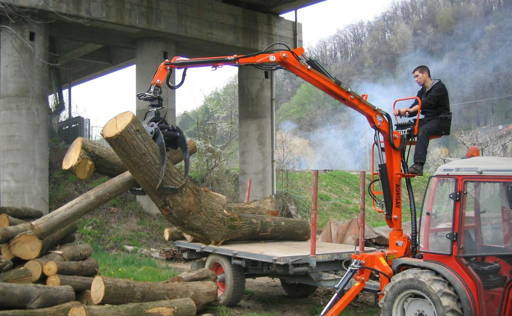 Gru- caricatore forestale PAS350 - Araç üstü vinç - Orman makinaları: fotoğraf 4 Gru- caricatore forestale PAS350 - Araç üstü vinç - Orman makinaları: fotoğraf 4