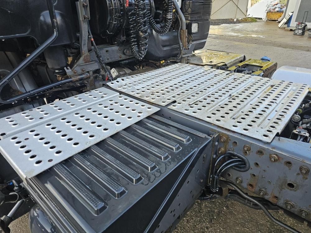 Renault Premium 430 4x2 - Çekici: fotoğraf 4 Renault Premium 430 4x2 - Çekici: fotoğraf 4