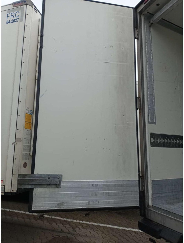 2018 Krone SDR Double Deck Cool Liner FP60 ThermoKing SLXi 300 Lifting Axle - Frigorifik dorse: fotoğraf 3 2018 Krone SDR Double Deck Cool Liner FP60 ThermoKing SLXi 300 Lifting Axle - Frigorifik dorse: fotoğraf 3