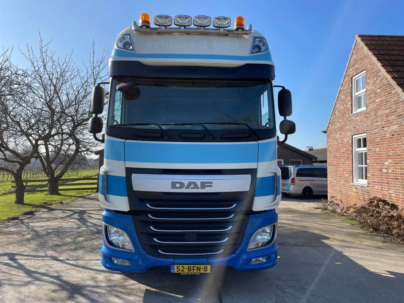 DAF XF 106.460 / NL TRUCK / EURO6 / HYDRAULICS / SLIDING 5th WHEEL / 9 TON FRONTAXLE - Çekici: fotoğraf 3 DAF XF 106.460 / NL TRUCK / EURO6 / HYDRAULICS / SLIDING 5th WHEEL / 9 TON FRONTAXLE - Çekici: fotoğraf 3