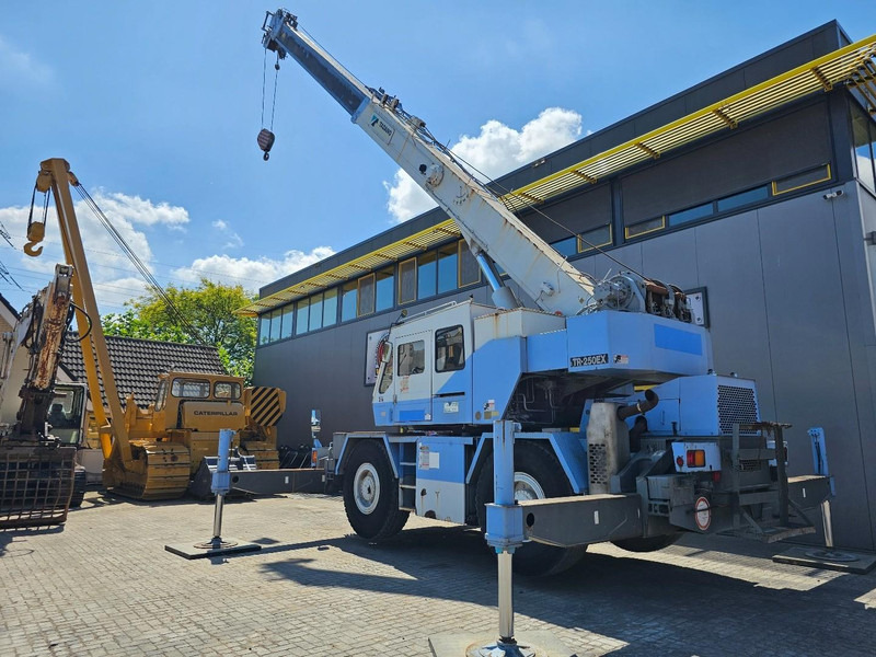 Tadano TR250E - All-terrain vinç: fotoğraf 2 Tadano TR250E - All-terrain vinç: fotoğraf 2